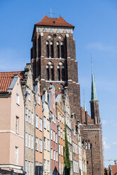 Polen, Danzig, Hansehäuser mit Marienkirche - RUNF00886