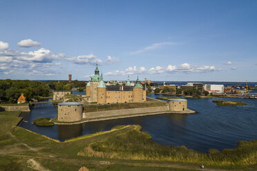 Schweden, Kalmar, Luftaufnahme des Schlosses Kalmar - RUNF00943