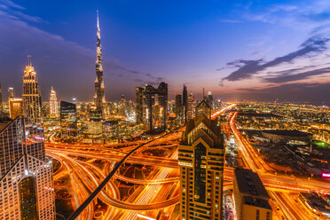 United Arab Emirates, Dubai, Burj Khalifa at sunset - SMAF01173