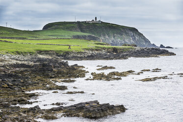 United Kingdom, Scotland, Shetland Islands, Sumburgh head lighthouse - RUNF00973