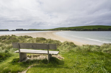 United Kingdom, Scotland, Shetland Islands, sand beach of St Ninian's isle - RUNF00976