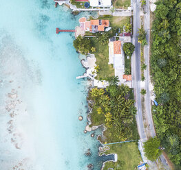 Mexiko, Yucatan, Quintana Roo, Lagune von Bacalar, Drohnenaufnahme - MMAF00764