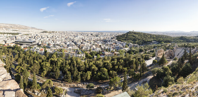 Griechenland, Athen, Panorama, Blick auf Odeon, Theater des Herodes Atticus, Philopappos-Denkmal - MAMF00333