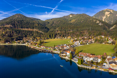 Deutschland, Bayern, Oberbayern, Walchensee, Kochel am See am Abend, lizenzfreies Stockfoto