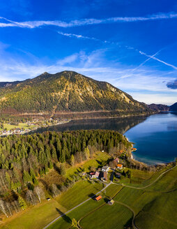 Deutschland, Bayern, Oberbayern, Walchensee, Kochel am See am Abend - AMF06708