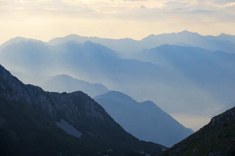 Montenegro, Lovcen-Nationalpark, Blick vom Berg Jezerski Vrh, lizenzfreies Stockfoto