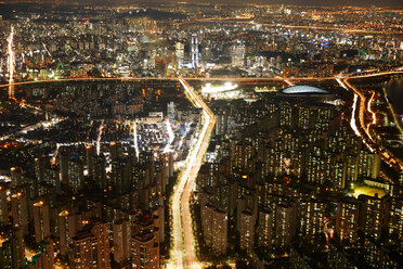 Stadtbild in der Abenddämmerung, Seoul, Südkorea - CUF48026