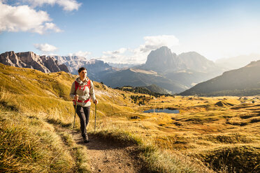 Hiking in Puez-Geisler, around Geislergruppe, Dolomites, Trentino-Alto Adige, Italy - CUF48283
