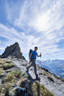 Wanderer auf dem Mont Cervin, Matterhorn, Wallis, Schweiz - CUF48384