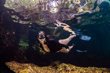 Cenote diving, Cenote Crystalino, Tulum, Quintana Roo, Mexico - ISF20435