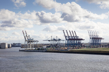 Germany, Hamburg, Container terminal at the harbor - WIF03764
