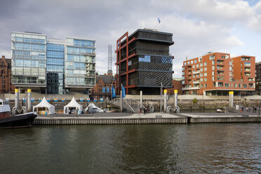 Deutschland, Hamburg, HafenCity, Sandtorhafen - WIF03774