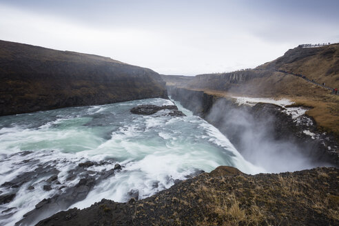 Island, Goldener Kreis, Gullfoss Wasserfall - WIF03792
