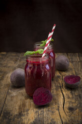 Beet root smoothie - LVF07686