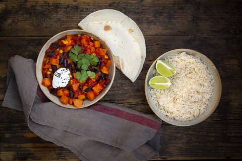 Bowl of Chili sin Carne, rice and flat bread stock photo