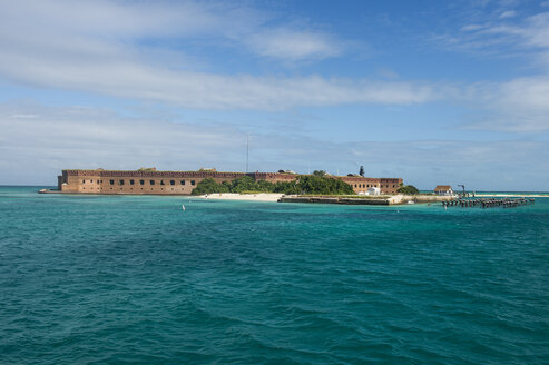 USA, Florida, Florida Keys, Dry Tortugas National Park, Fort Jefferson - RUNF01012