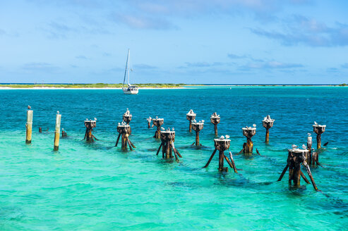 USA, Florida, Florida Keys, Dry Tortugas National Park, Alter Pier von Fort Jefferson - RUNF01029