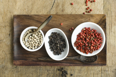 Bowls with various sorts of pepper - ASF06287