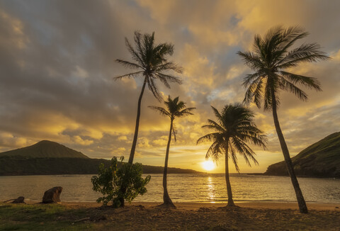 USA, Hawaii, Oahu, Hanauma Bay, toter Vulkankrater, lizenzfreies Stockfoto