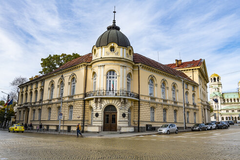Bibliothek der Bulgarischen Akademie der Wissenschaften mit Nevsky-Kathedrale, Sofia, Bulgarien - RUN01062