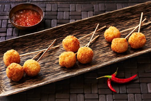 Stilleben mit Panko-Lollipops, asiatische Canapes - CUF48502