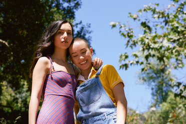 Two young female friends in park, portrait, Los Angeles, California, USA - CUF48698