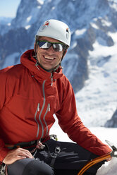 Porträt eines Bergsteigers, Chamonix, Rhone-Alpen, Frankreich - CUF48882