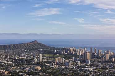 USA, Hawaii, Oahu, Puu Ualakaa State Park, Blick vom Tantalus Lookout auf Honolulu und Diamond Head - FOF10291