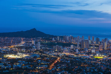 USA, Hawaii, Oahu, Puu Ualakaa State Park, Blick vom Tantalus Lookout auf Honolulu und Diamond Head - FOF10294