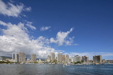 USA, Hawaii, Oahu, Honolulu, Skyline - FOF10328