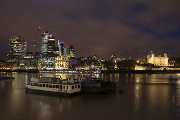 United Kingdom, England, London, River Thames at night, Tower of London right - WIF03817