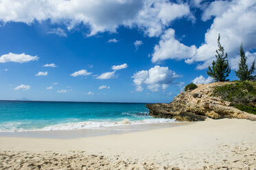 Karibik, Antillen, Sint Maarten, Strand Mullet Bay - RUNF01150