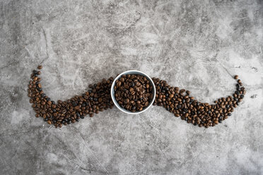 Kaffeebohnen in Form eines Schnurrbartes - AFVF02370