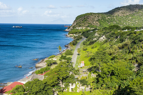 Karibik, Niederländische Antillen, St. Eustatius, Oranjestad, Blick über die Oranje-Bucht von Fort Oranje, lizenzfreies Stockfoto