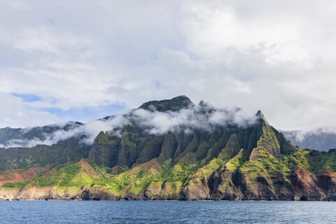 USA, Hawaii, Kauai, Na Pali Coast State Wilderness Park, Na Pali Coast, lizenzfreies Stockfoto