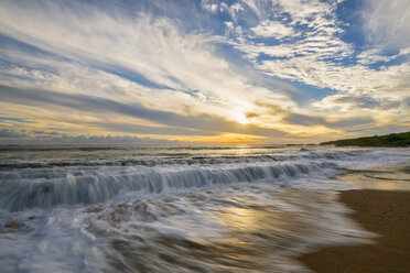 USA, Hawaii, Kauai, Eleele, Salt Pond Park at sunset - FOF10459