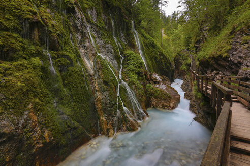 Deutschland, Bayern, Wimbachklamm - DLF00032