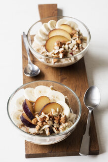 Müsli mit Banane und Pflaume - EVGF03422