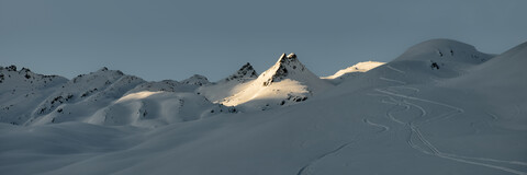 Schweiz, Bagnes, Cabane Marcel Brunet, Mont Rogneux, Winterlandschaft in den Bergen, lizenzfreies Stockfoto