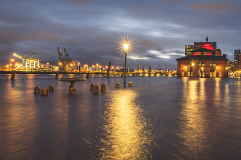 Germany, Hamburg, Altona, fish market at high water stock photo