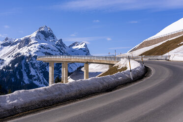 Austria, Vorarlberg, Allgaeuer Alps, winter at Hochtannberg Pass - STSF01848