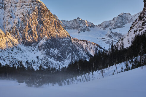 Österreich, Tirol, Risstal, Karwendel, Blick auf das Hochglueckkar - MRF01920