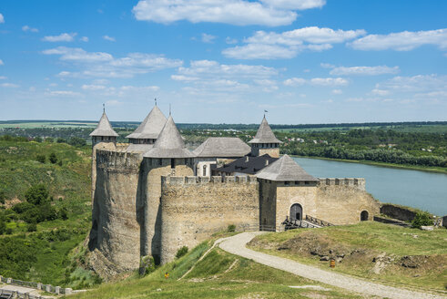 Festung Chotyn am Ufer des Dnjestr, Ukraine - RUNF01416