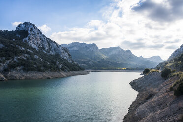 Spanien, Balearen, Mallorca, Schlucht Blau, Stausee - RUNF01451