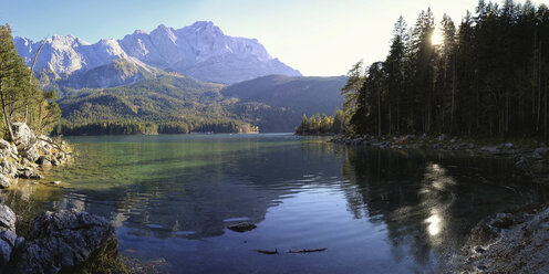 Deutschland, Bayern, Eibsee - DLF00035