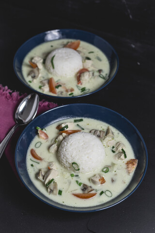 Tom Ka Gai, thailändische Suppe mit Huhn, lizenzfreies Stockfoto