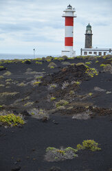 Spanien, Kanarische Inseln, La Palma, Faro de Fuencaliente, alter und neuer Turm - BSCF00595