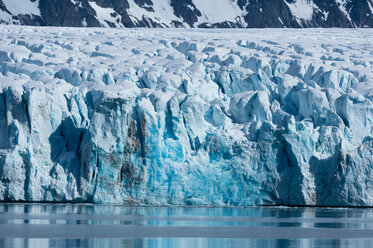 Lilliehook Glacier, Spitsbergen, Svalbard, Norway - ISF20988