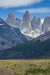 Chile, Patagonien, Torres del Paine National Park, Berglandschaft - RUNF01480