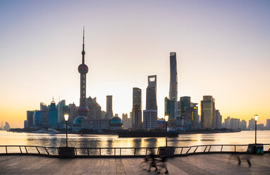 The Bund and Pudong skyline at dawn, Shanghai, China - CUF49855